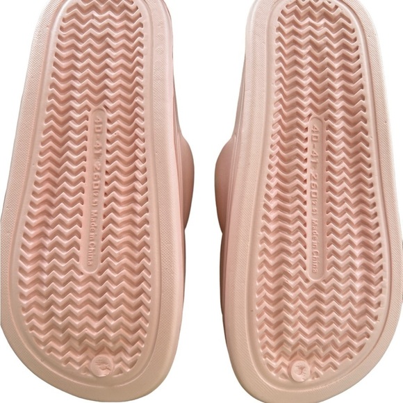 Flower Petal Style Soft Slippers Female for Home Non slip - Picture 3 of 3